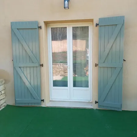 Nid Douillet A La Campagne