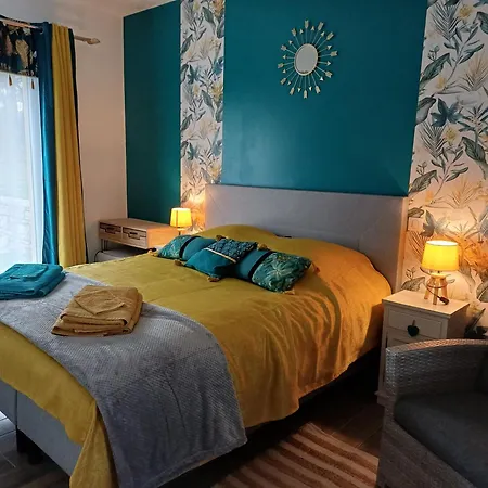 Nid Douillet A La Campagne Penzion Salviac